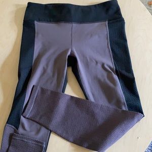 Fabletics color block black/gray Leggings